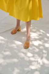 High-Waisted Linen Midi Skirt with Front Button Design and Side Pockets