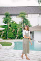 Sleeveless Open-Back Linen Midi Dress with Front Pockets and Side Slits