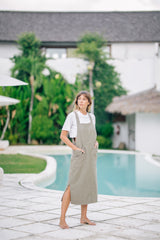 Sleeveless Open-Back Linen Midi Dress with Front Pockets and Side Slits