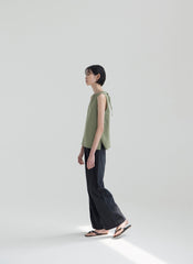 Sleeveless Linen Top with Back Tie Detail and Relaxed Fit for Effortless Summer Style