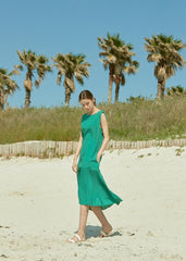 Sleeveless Pleated Hem Linen Dress With Soft Texture and Relaxed Silhouette for Summer Days