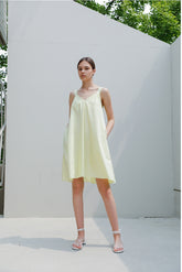 Sleeveless A-Line Linen Dress with Wide Straps and Flowy Silhouette for Warm Weather