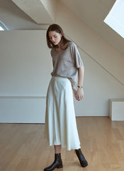 Soft Cotton V-Neck Top With Relaxed Sleeves And Minimalist Fit For Effortless Everyday Elegance