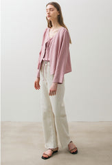 High-Waisted Wide-Leg Linen Pants with Raw Hem and Tailored Seams for Effortless Chic Style