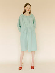 Elegant Linen Midi Dress With Gathered Neckline And Voluminous Sleeves For Modern Femininity
