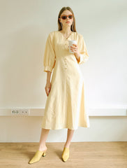 Elegant Midi-Length Linen Dress With Puff Sleeves And Covered Button Detailing