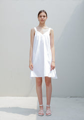 Sleeveless Flared Linen Dress with Wide Straps and V-Neckline – Lightweight Summer Style