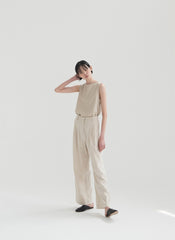 Wide-Leg Linen Pants with Pleated Front and Tailored Waistband for Effortless Summer Style