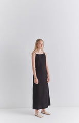 Sleeveless Linen Midi Dress with Waist Tie and Back Slit – Lightweight Summer Wear