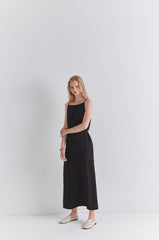 Sleeveless Linen Midi Dress with Waist Tie and Back Slit – Lightweight Summer Wear