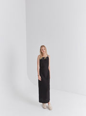 Sleeveless Linen Midi Dress with Waist Tie and Back Slit – Lightweight Summer Wear