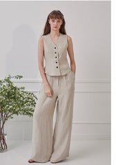 High-Waisted Linen Pants with Wide Legs and Tailored Pleats for Effortless Elegance