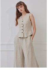 High-Waisted Linen Pants with Wide Legs and Tailored Pleats for Effortless Elegance