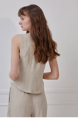 High-Waisted Linen Pants with Wide Legs and Tailored Pleats for Effortless Elegance