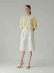 High-Waisted Linen Short With Front Pleats And Tailored Hemline