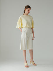 High-Waisted Linen Short With Front Pleats And Tailored Hemline