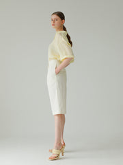 High-Waisted Linen Short With Front Pleats And Tailored Hemline