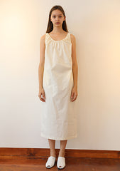 Sleeveless Linen Midi Dress with Gathered Scoop Neck and Relaxed Silhouette