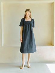 Women's Linen Midi Dress with Square Neckline and Short Sleeves – Minimalist Summer Style