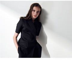 High-Waisted Linen Shorts With Minimal Waistband And Tailored Flat-Front Finish