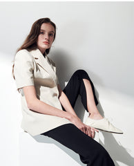 Tailored Short-Sleeve Linen Blazer With Notched Lapels And Double-Breasted Closure