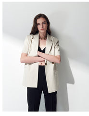 High-Waisted Linen Pants with Tailored Seams and Flared Legs for Summer Styling