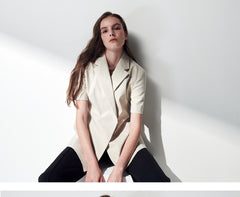 High-Waisted Linen Pants with Tailored Seams and Flared Legs for Summer Styling