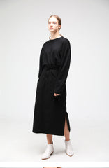 Elegant Sleeveless Linen Midi Dress with Side Slits and Adjustable Shoulder Ties