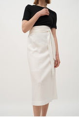 High-Waisted Wrap Linen Midi Skirt with Back Slit and Tie Waist for Elegant Styling