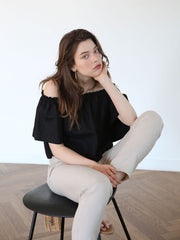 Relaxed-Fit Linen Trousers with Drawstring Waist and Tapered Leg