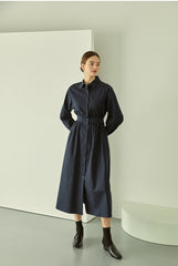 Elegant Cotton Poplin Midi Shirt Dress with Button Front, Long Sleeves, and Tailored Waist