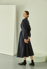 Elegant Cotton Poplin Midi Shirt Dress with Button Front, Long Sleeves, and Tailored Waist