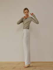 High-Waist Relaxed Fit Linen Trousers With Tailored Hem
