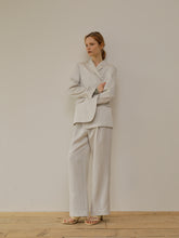 High-Waist Relaxed Fit Linen Trousers With Tailored Hem