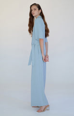 Chic Tailored Linen Jumpsuit with Wide-Leg Fit and Waist Tie for Effortless Elegance