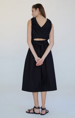 Sleeveless Linen Midi Dress with Waist Detail and Cutout Back Design