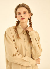 Oversized Cotton Poplin Shirt with Long Sleeves and Button-Down Front for Modern Minimalist Style