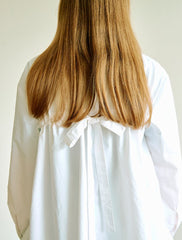 Women's Linen Blouse with Round Neckline and Back Tie Detail – Relaxed Fit Long Sleeve Top