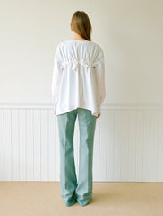 Women's Linen Flared Trousers with High Waist and Seam Detailing – Lightweight Tailored Pants