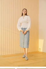 Button-Front Denim Midi Skirt With High Waist and Patch Pocket Detailing