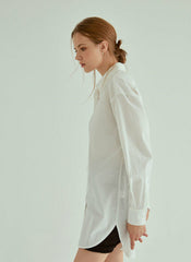 Classic Oversized Cotton Poplin Shirt with Long Sleeves and Curved Hem for Effortless Styling