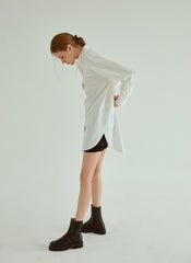 Classic Oversized Cotton Poplin Shirt with Long Sleeves and Curved Hem for Effortless Styling