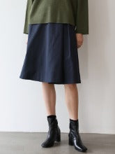 Elegant High-Waisted A-Line Skirt in Breathable Pure Linen Fabric for Timeless Comfort and Style