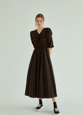 Cotton Poplin Midi Dress with V-Neckline, Ruched Bodice and Puff Sleeves for Everyday Elegance