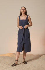 Sleeveless Linen Midi Dress with Square Neckline and Waist Tie for Effortless Elegance