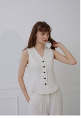 High-Waisted Linen Pants With Wide Legs And Soft Pleats For Effortless Styling