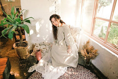 Vestido largo Elaine de lino y algodón con volantes