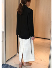 Tailored Double-Breasted Linen Blazer With Pearl Button Accents And Structured Silhouette