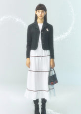 Tailored Linen Blazer for Women with Structured Fit, Classic Lapel, and Lightweight Fabric