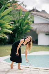 Women's Linen Midi Dress with Tailored Fit and Elegant Draped Back